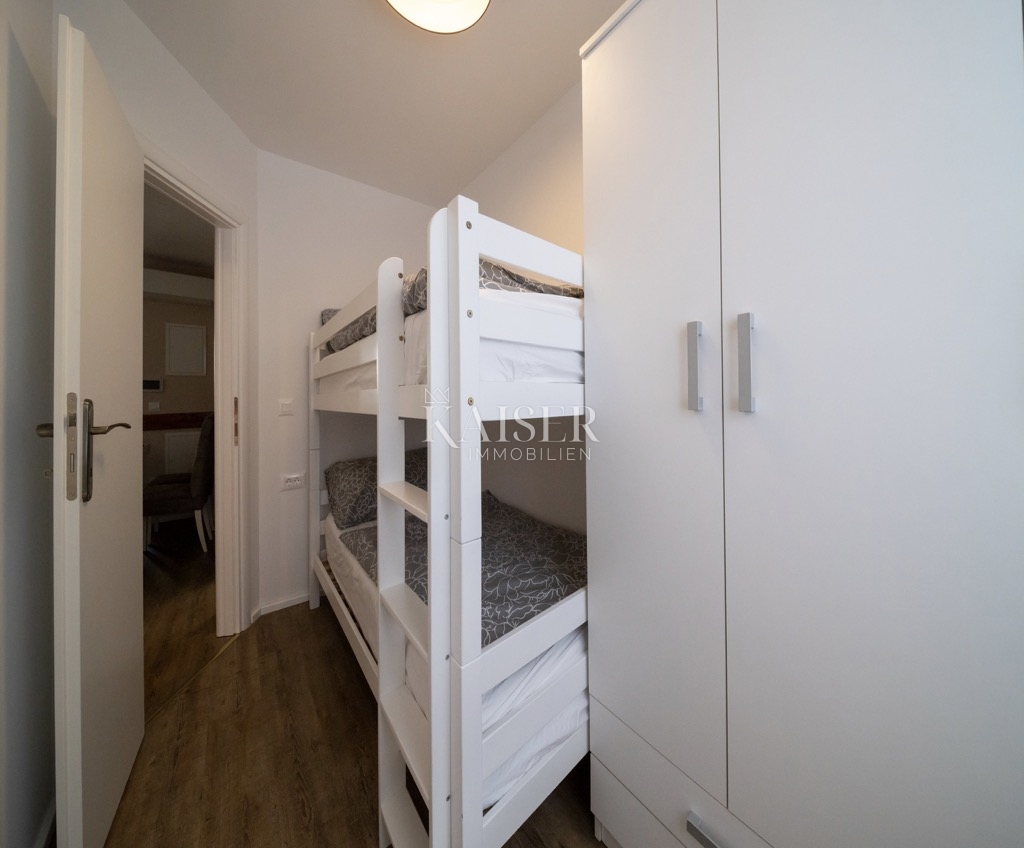 Appartamento In vendita - ŠIBENSKO-KNINSKA ROGOZNICA