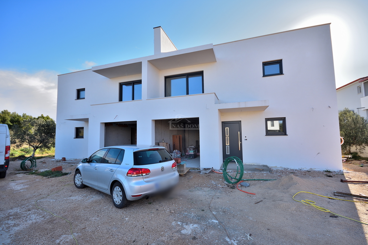 Kuća Na prodaju - ŠIBENSKO-KNINSKA VODICE