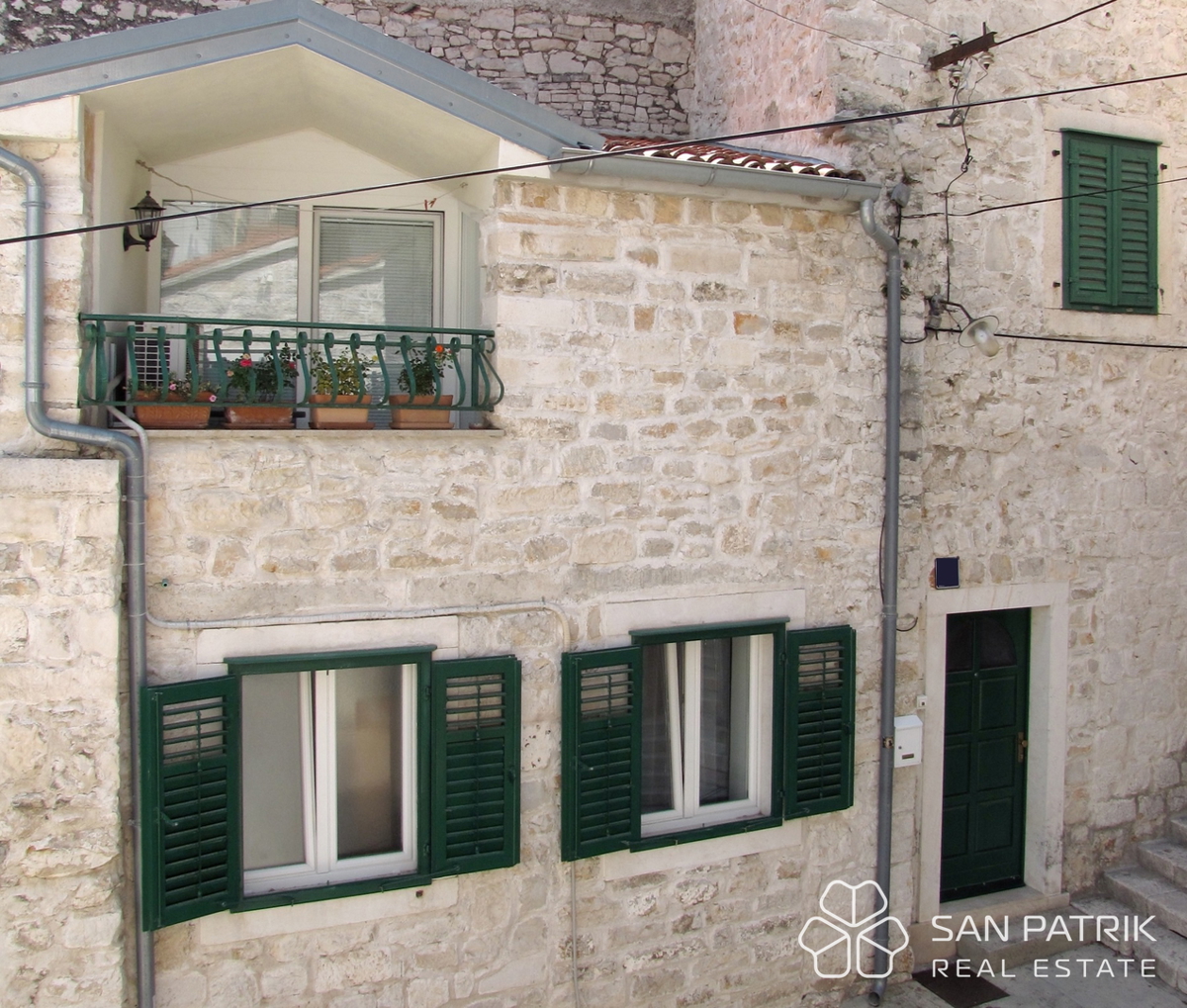 Casa In vendita - ŠIBENSKO-KNINSKA ŠIBENIK