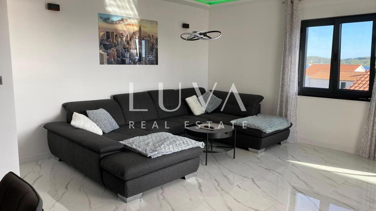 Flat For sale - ŠIBENSKO-KNINSKA VODICE