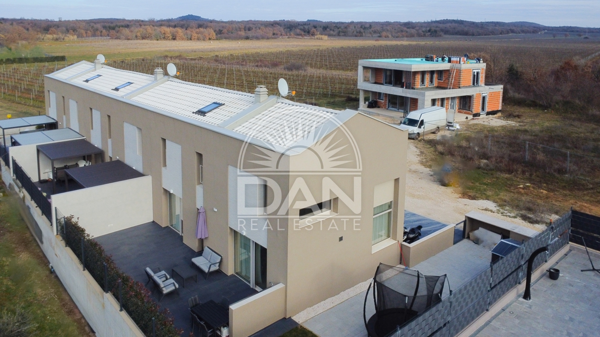House For sale - ISTARSKA FUNTANA