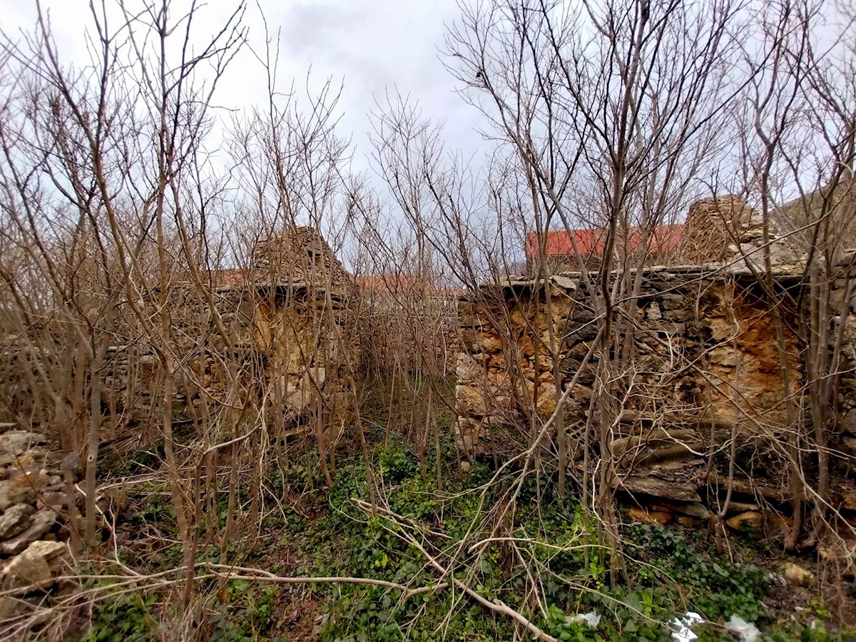 Hiša Na predaj - ŠIBENSKO-KNINSKA SKRADIN