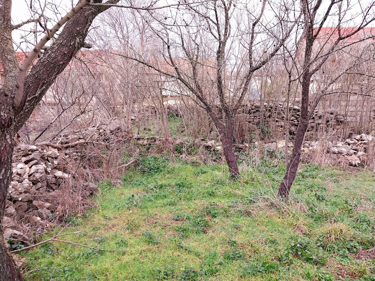 Hiša Na predaj - ŠIBENSKO-KNINSKA SKRADIN