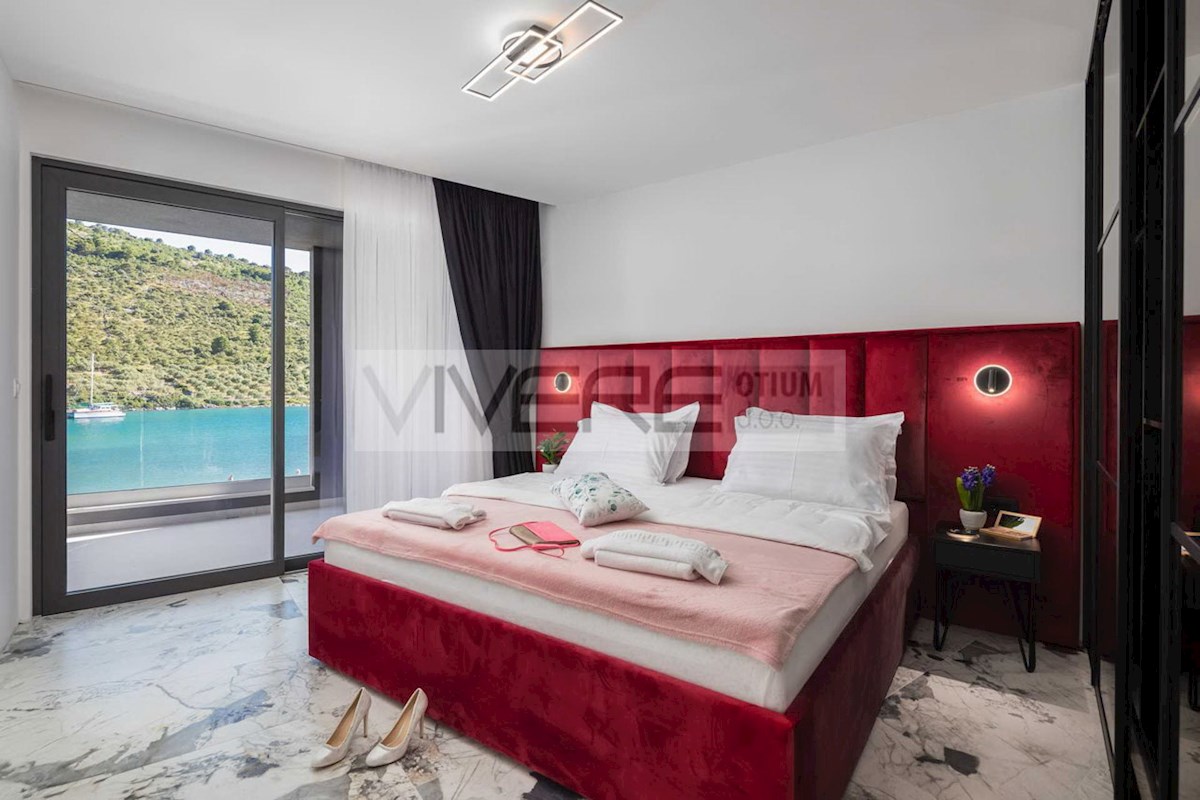 Maison À vendre - ŠIBENSKO-KNINSKA ROGOZNICA