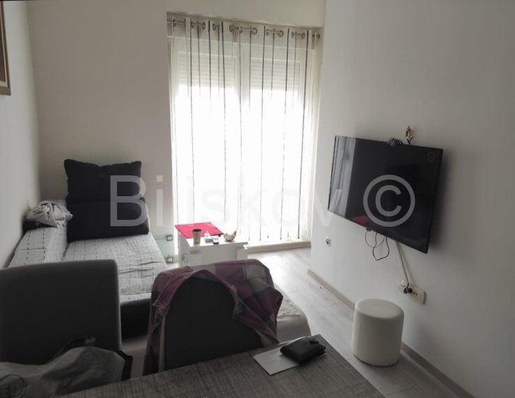 Appartement À vendre - Splitsko-dalmatinska Dugi Rat - foto 2/5