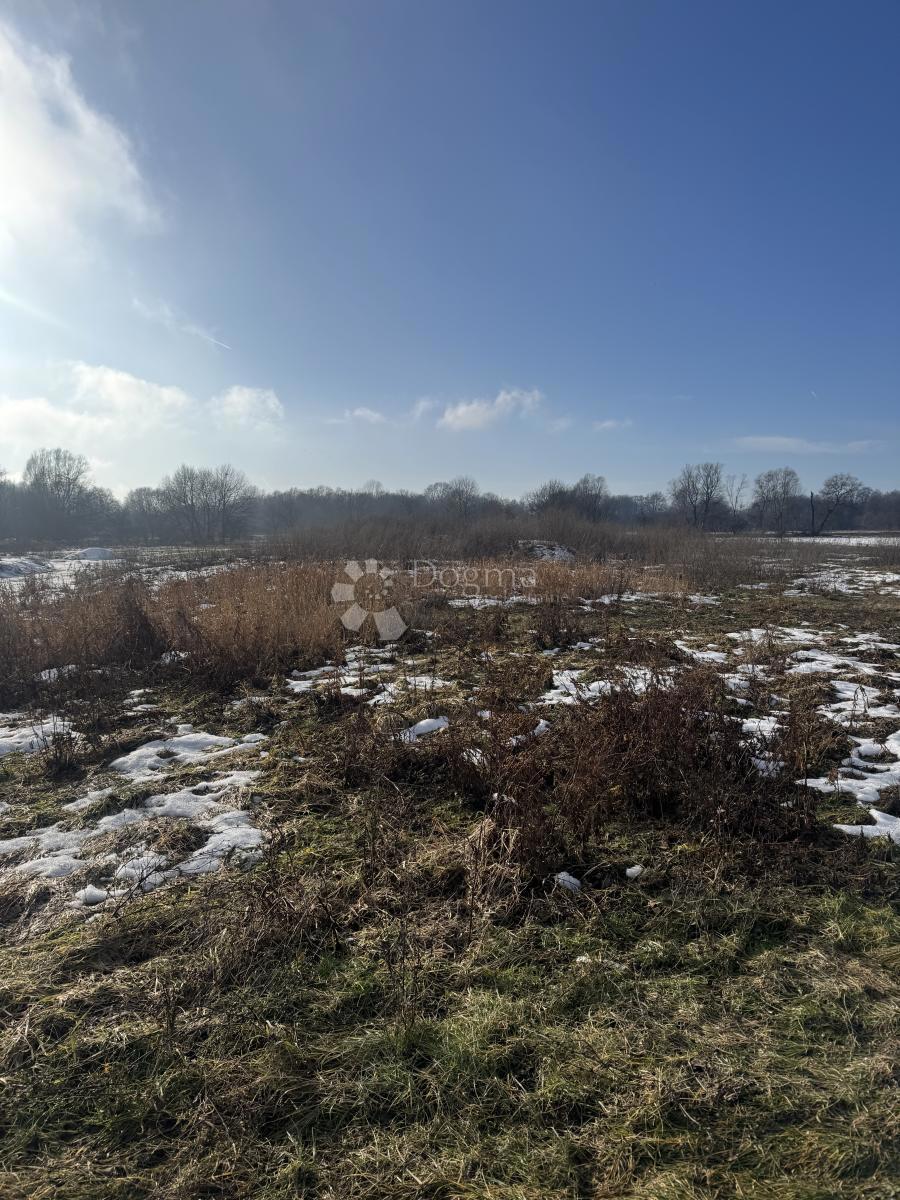 Zemljište Na prodaju - VARAŽDINSKA VARAŽDIN