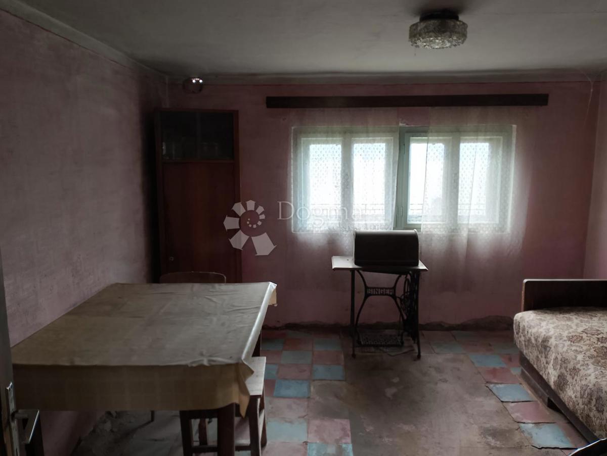 Maison À vendre - ZAGREBAČKA BRCKOVLJANI