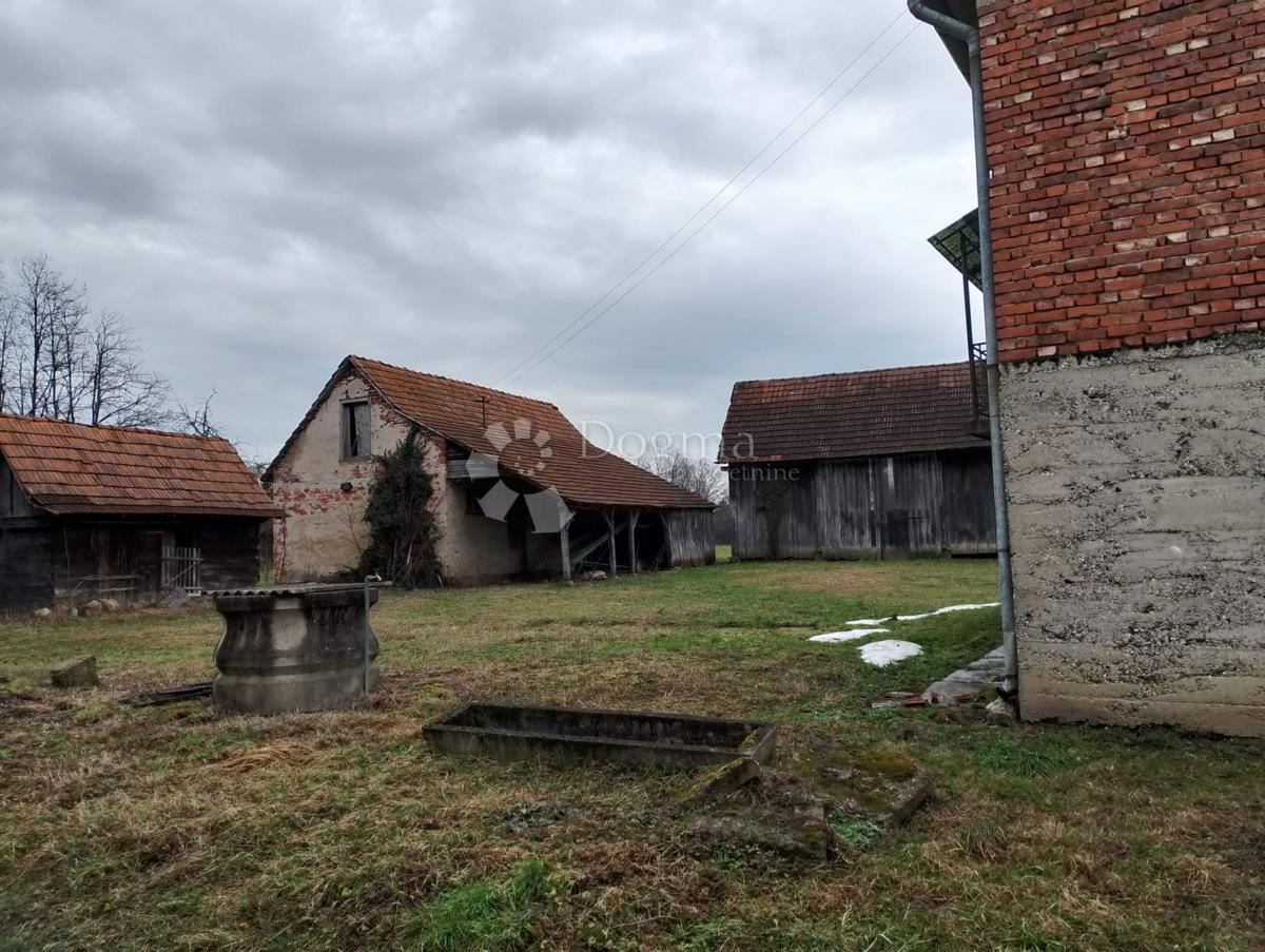 Maison À vendre - ZAGREBAČKA BRCKOVLJANI