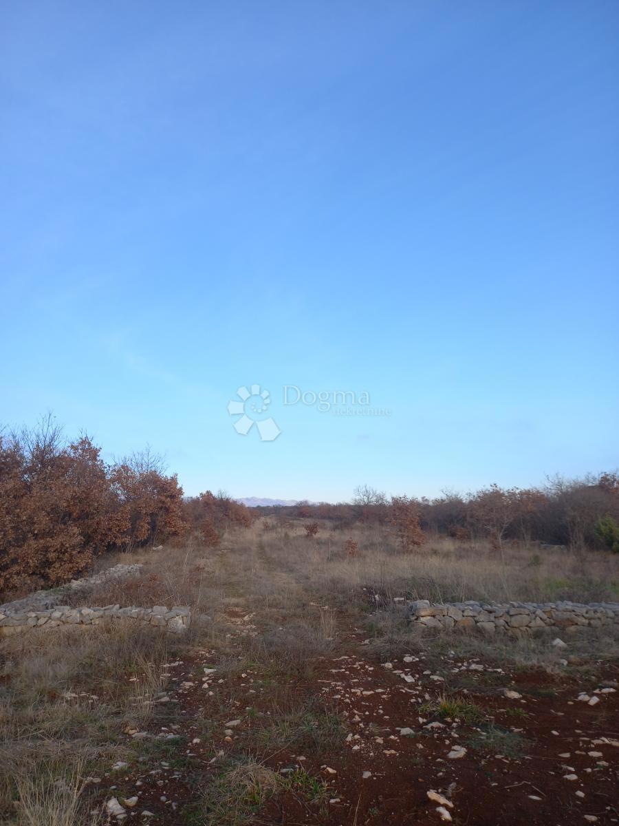 Land For sale - ZADARSKA POLIČNIK