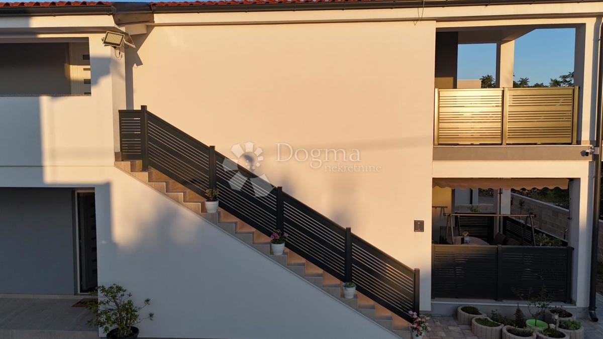 Appartement À vendre - Zadarska Vir - foto 2/12