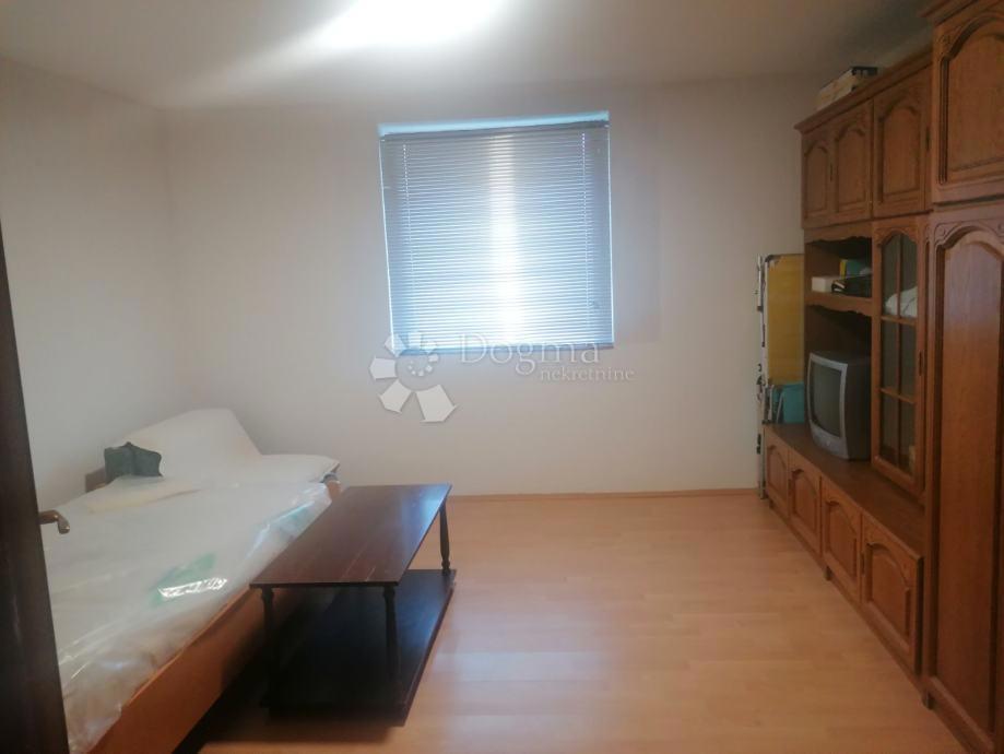 Kuća Na prodaju - KARLOVAČKA SLUNJ