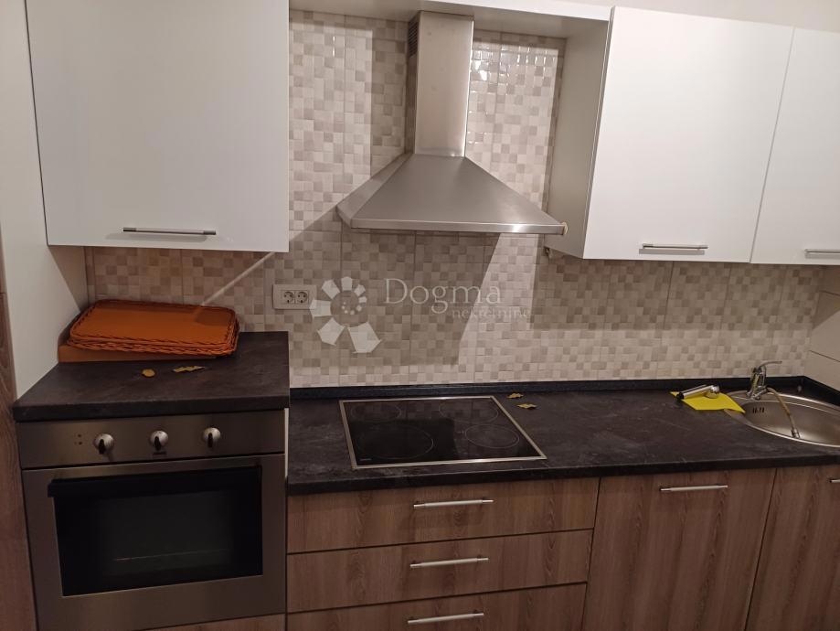 Kuća Na prodaju - KARLOVAČKA SLUNJ
