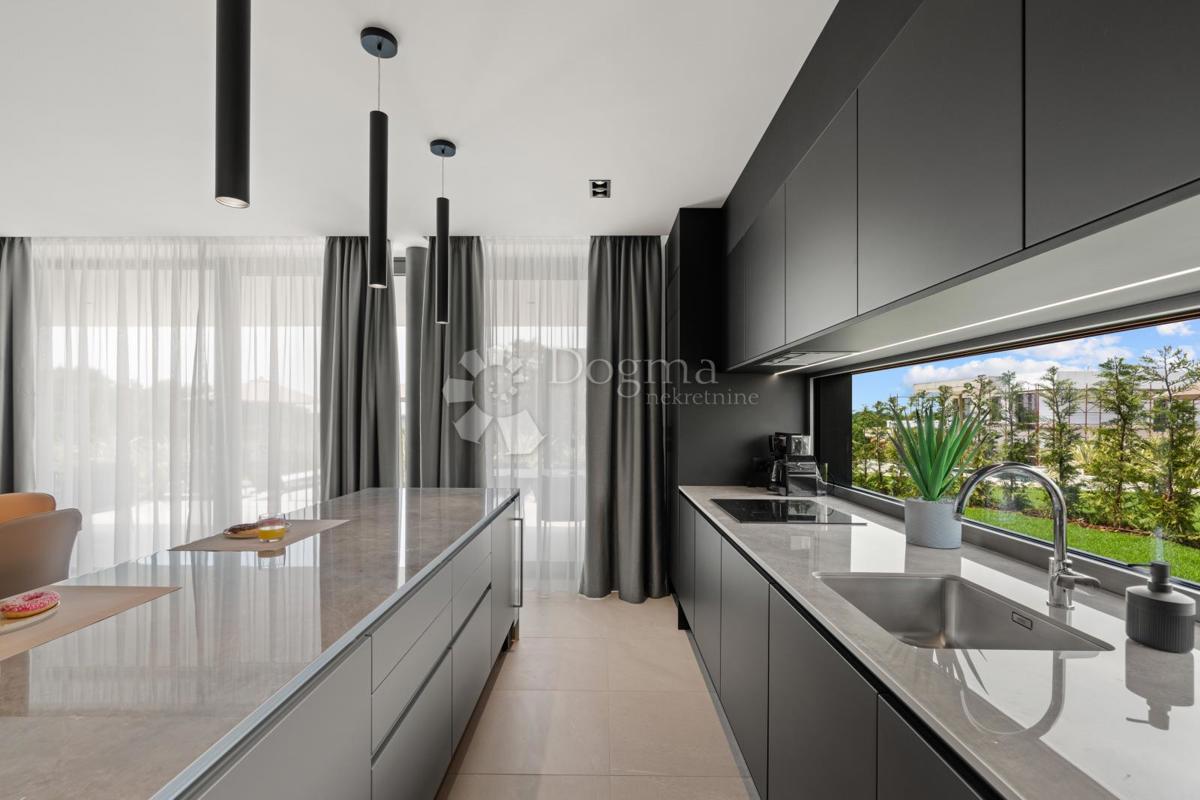 House For sale - ISTARSKA POREČ