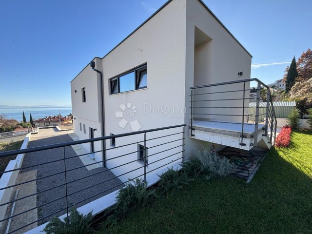 Casa in vendita 298 m² – Lovran