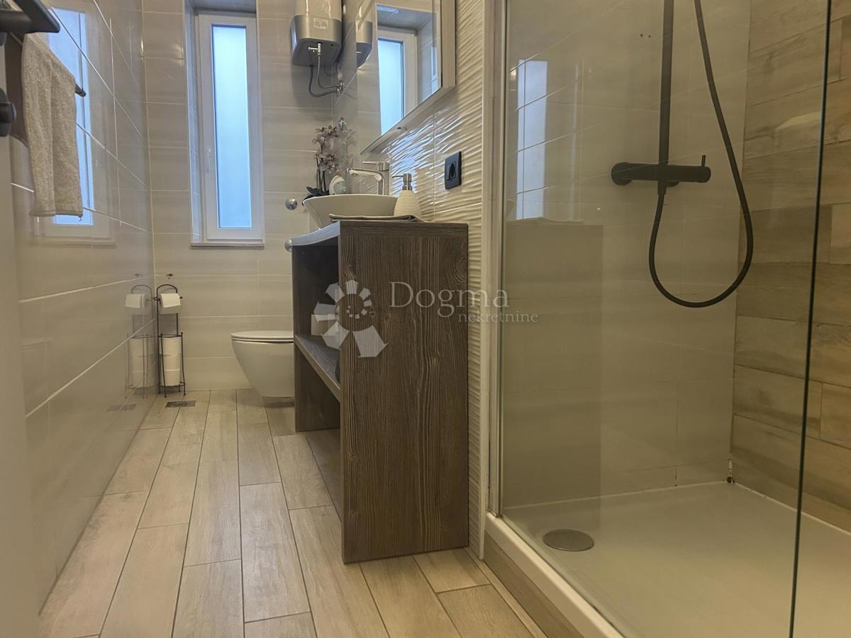 Flat For rent - PRIMORSKO-GORANSKA RIJEKA