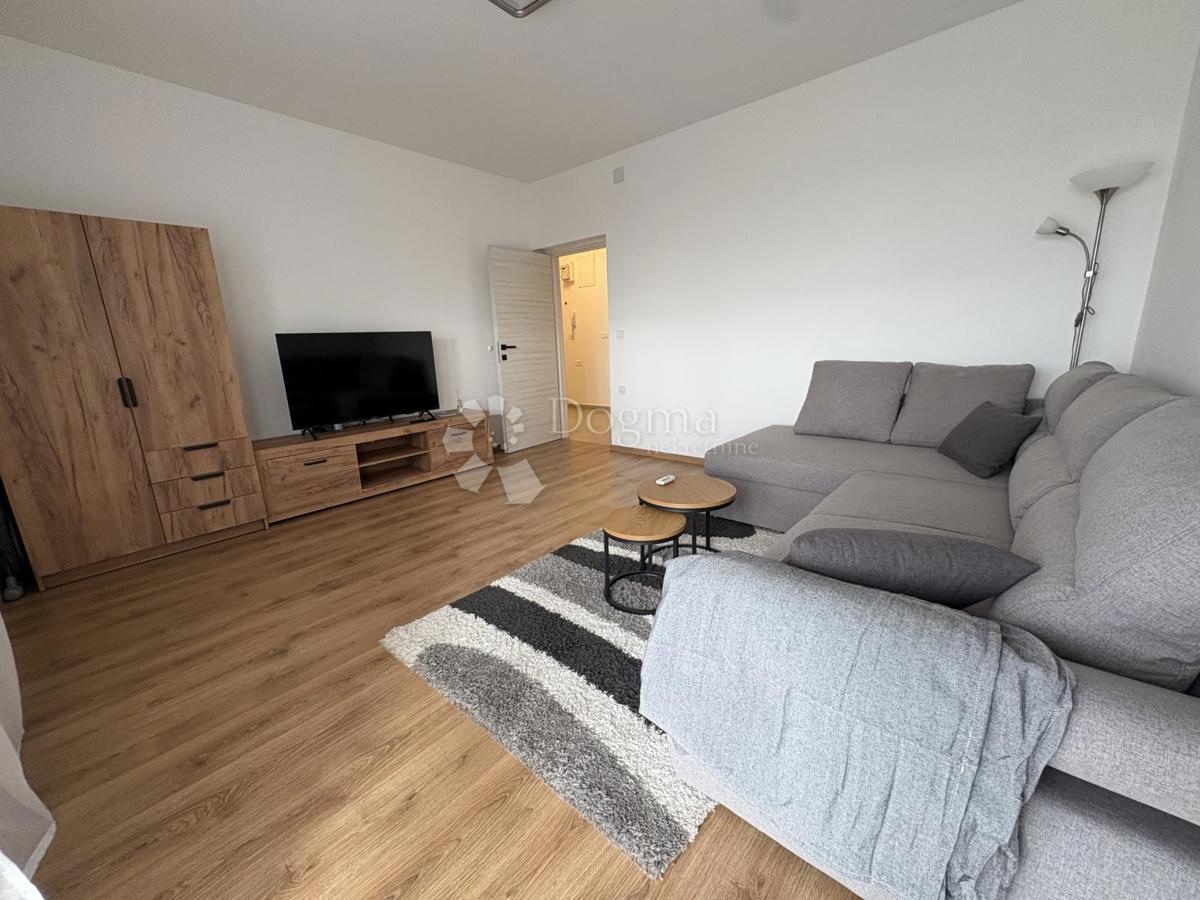 Appartement À louer - Primorsko-goranska Rijeka - foto 2/11