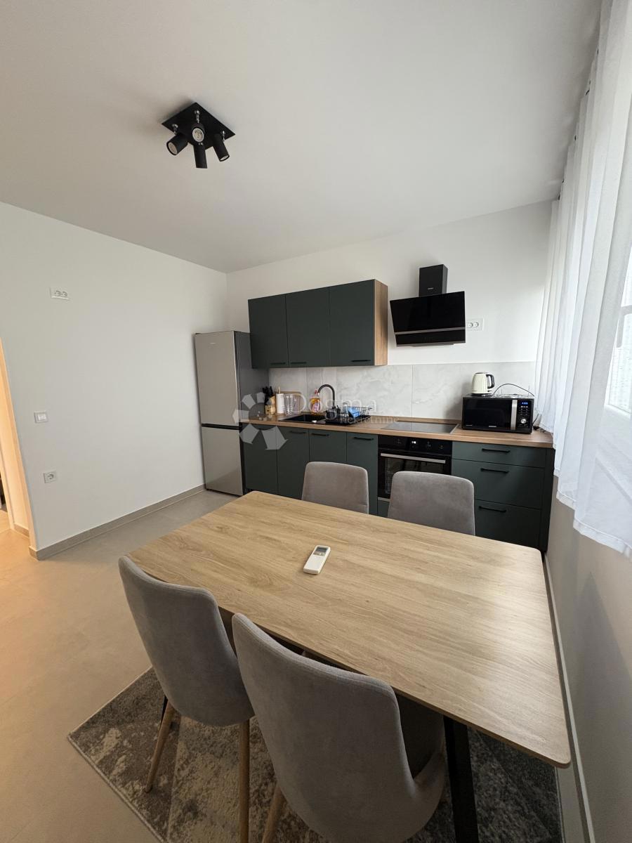 Appartement À louer - Primorsko-goranska Rijeka - foto 3/11