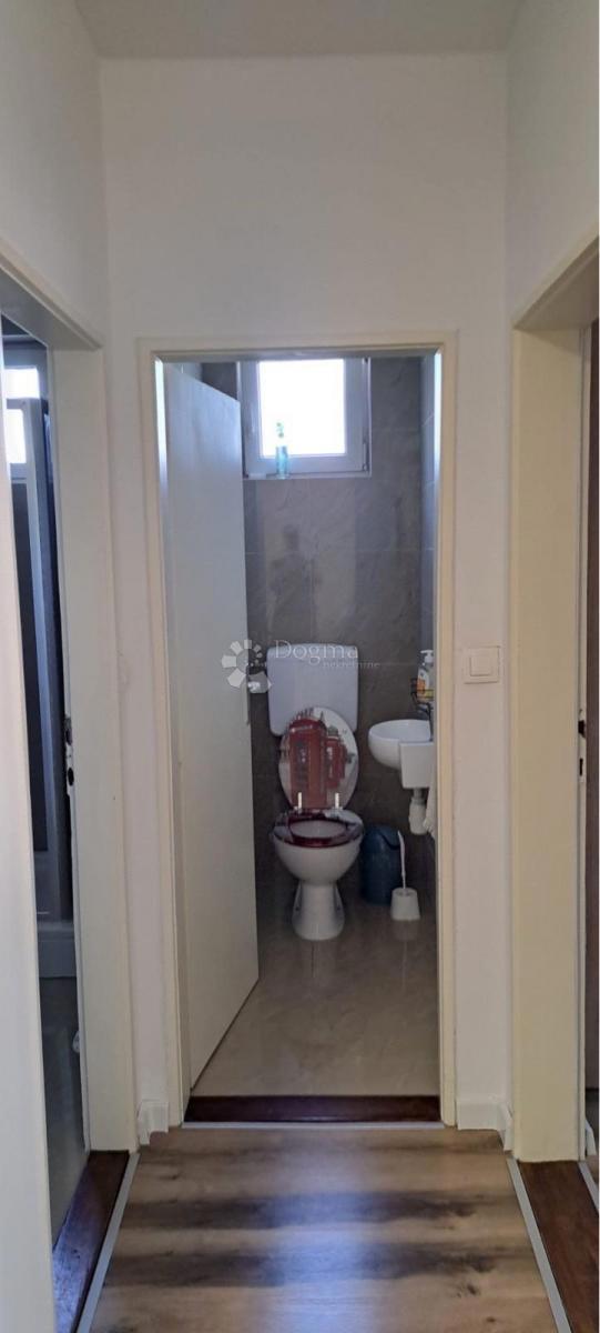 Casa In vendita - OSJEČKO-BARANJSKA ČEPIN