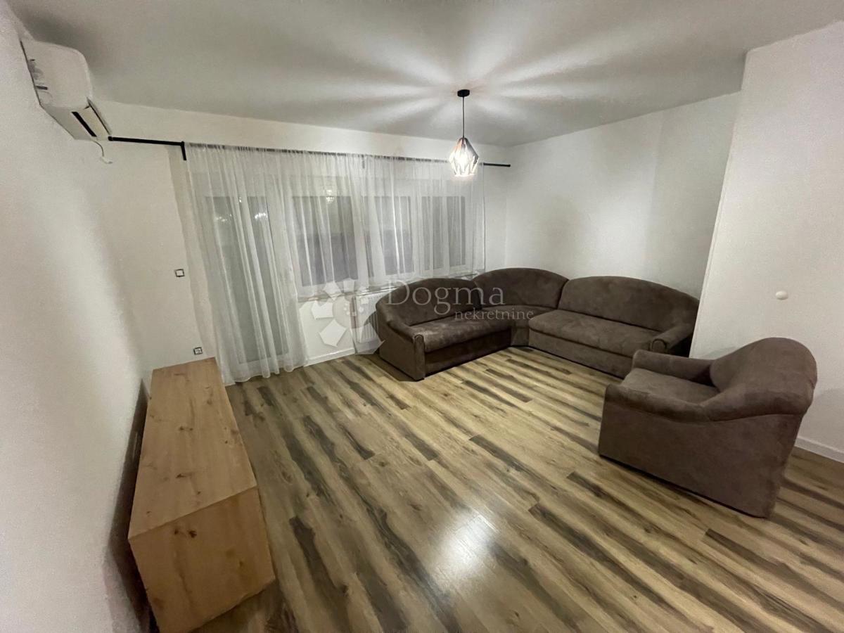 Casa In vendita - OSJEČKO-BARANJSKA ČEPIN