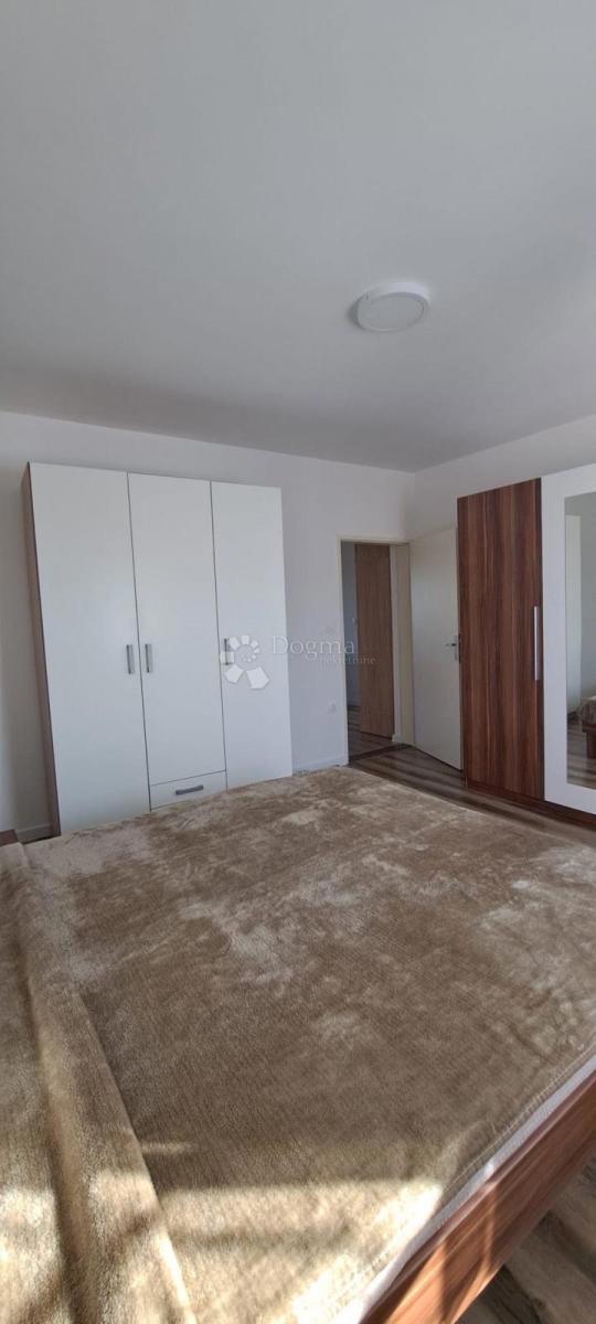Casa In vendita - OSJEČKO-BARANJSKA ČEPIN