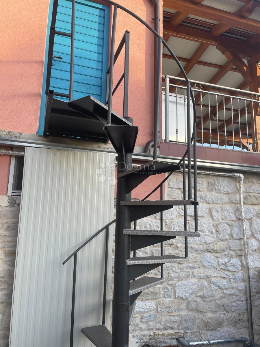 Maison À vendre - SPLITSKO-DALMATINSKA DUGI RAT