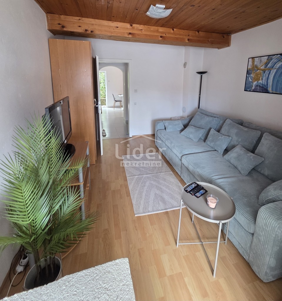 Stan Na prodaju - Primorsko-goranska Crikvenica - foto 1/10