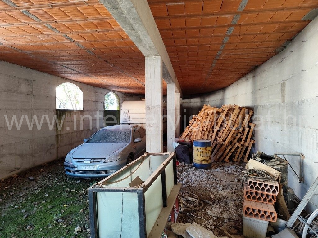 Commerciale Da affittare - ŠIBENSKO-KNINSKA ŠIBENIK