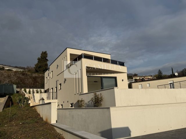 Casa in vendita 298 m² – Lovran