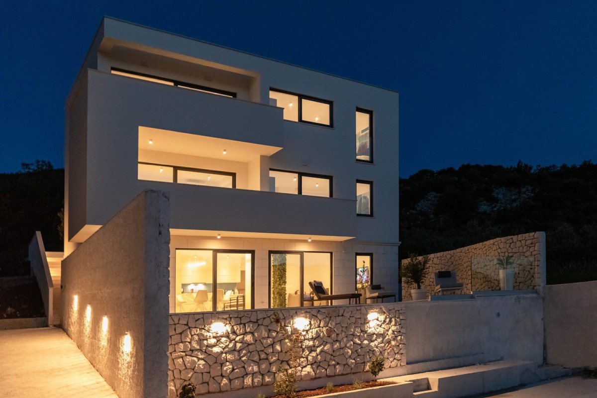 Casa In vendita - DUBROVAČKO-NERETVANSKA DUBROVNIK