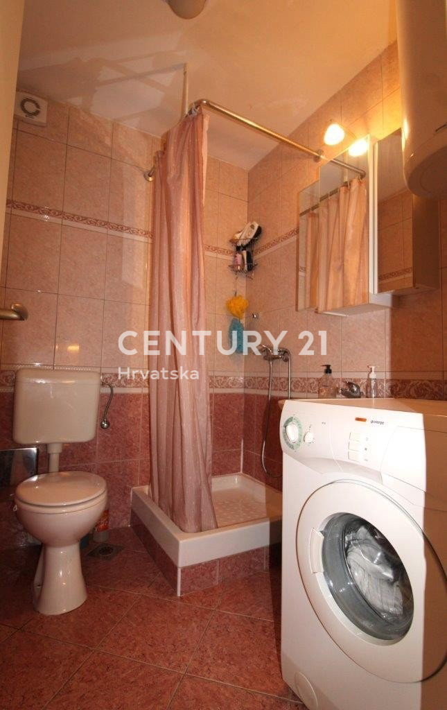 Apartma Na predaj - ISTARSKA POREČ