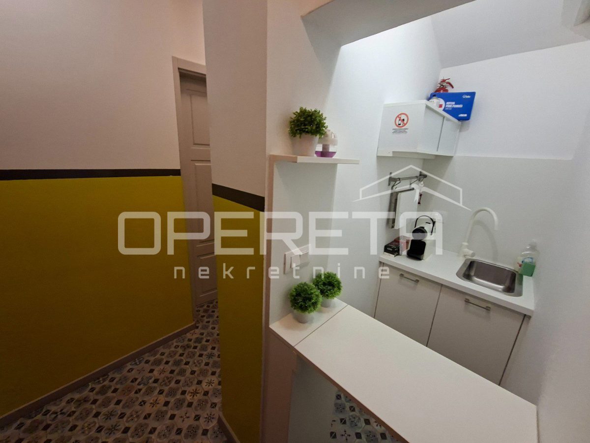 Apartment Zu verkaufen - SPLITSKO-DALMATINSKA SPLIT