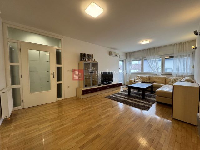 Apartmán na prenájom 84 m² – Slavonski Brod