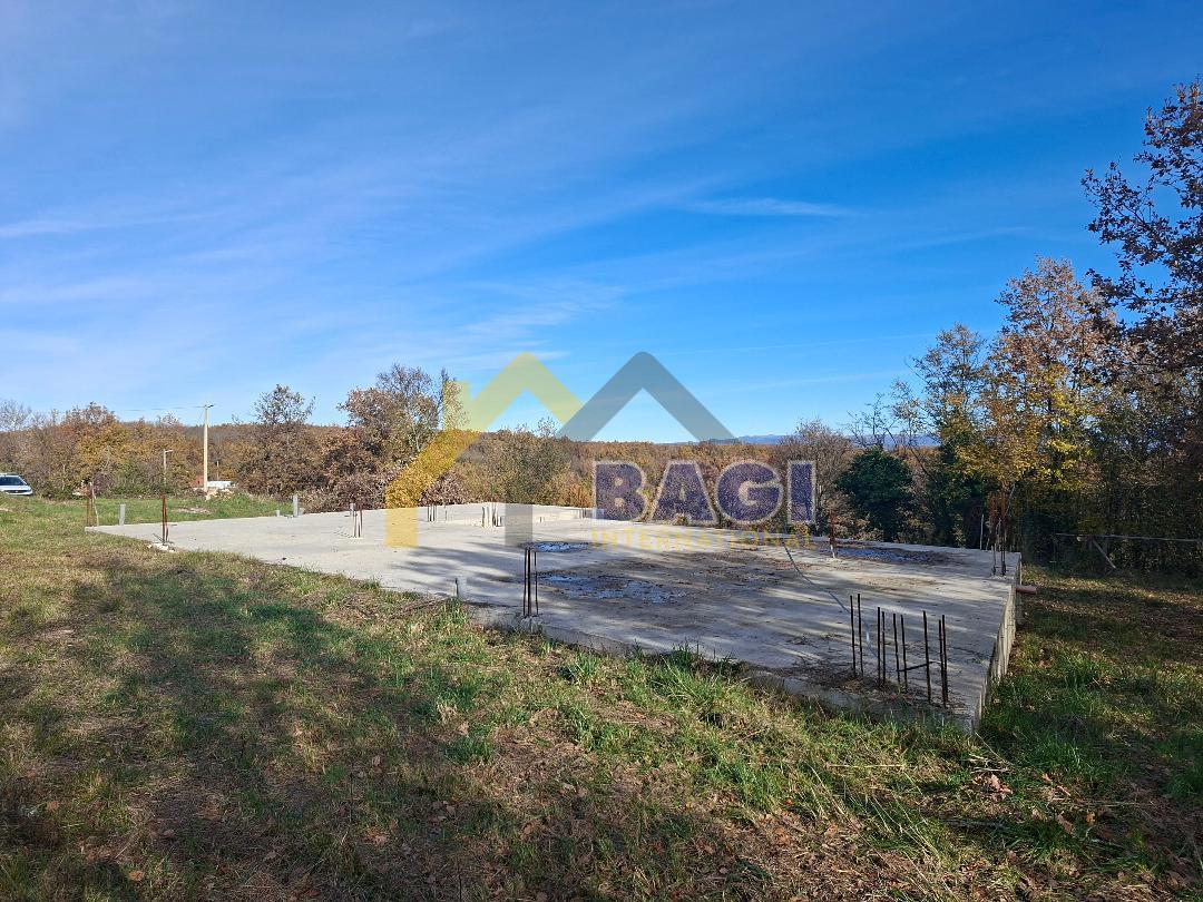 Land For sale - ISTARSKA VIŽINADA