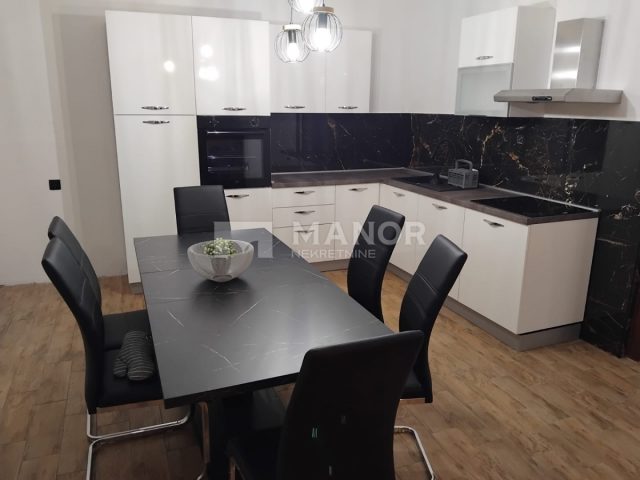 Mieszkanie do wynajęcia 120 m² – Kostrena
