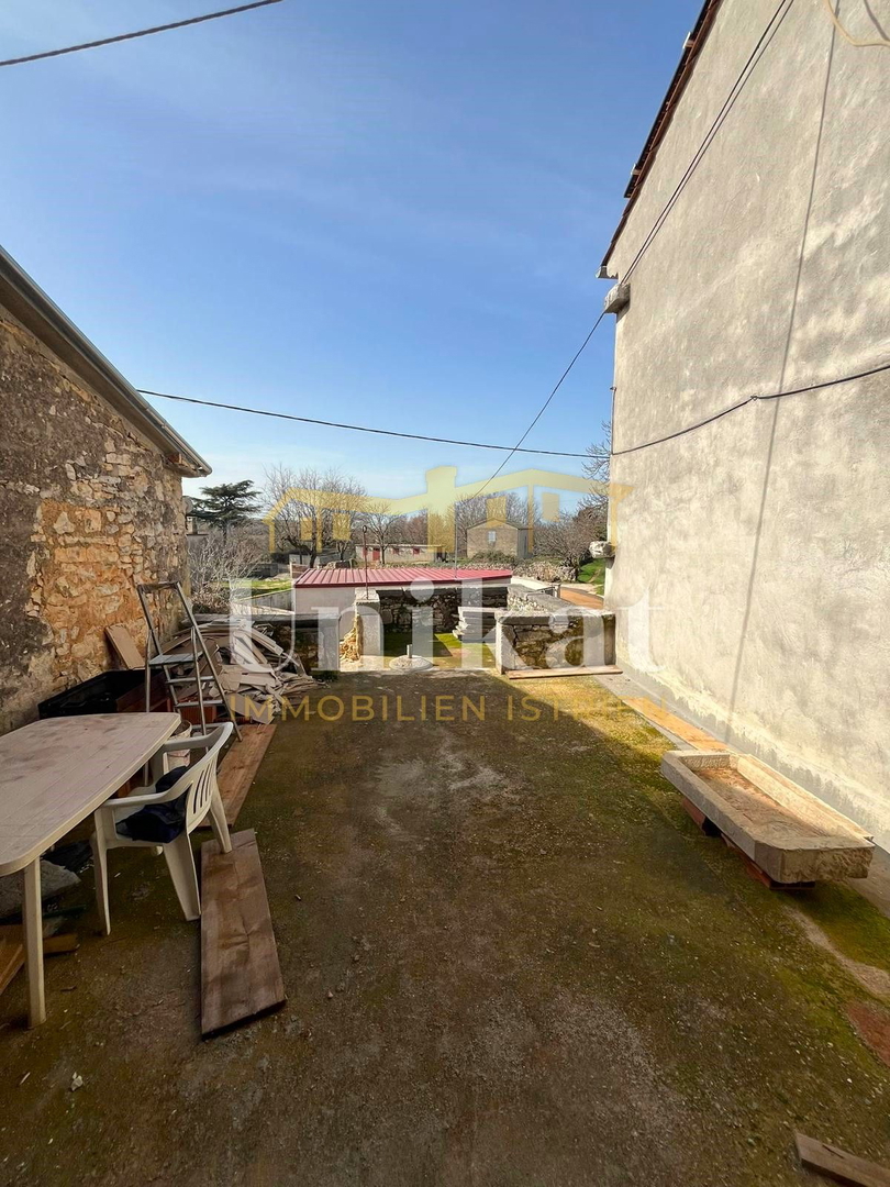 House For sale - ISTARSKA VIŠNJAN
