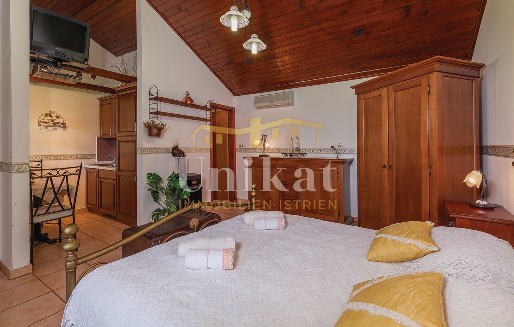 Kuća Na prodaju - ISTARSKA MARČANA