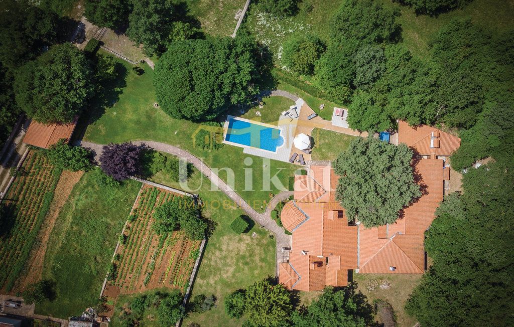 Kuća Na prodaju - ISTARSKA MARČANA