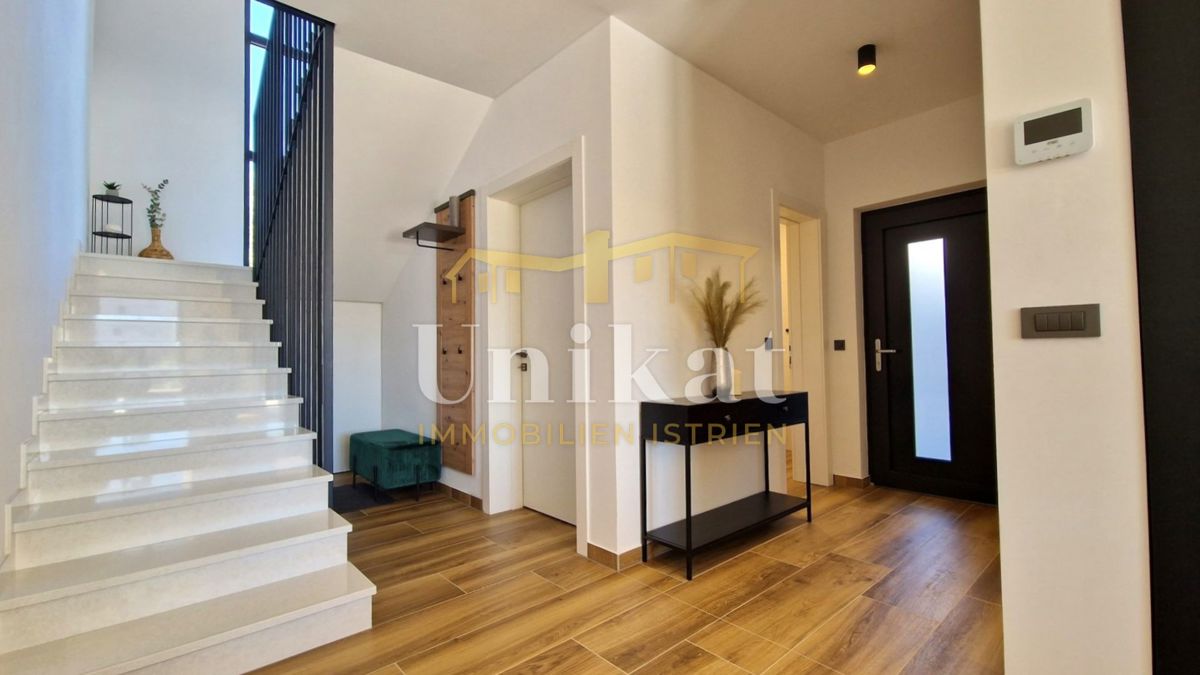 House For sale - ISTARSKA POREČ