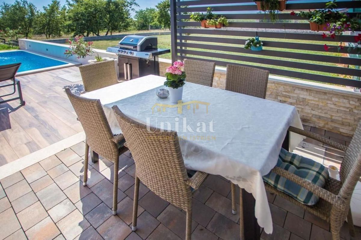 Kuća Na prodaju - ISTARSKA POREČ