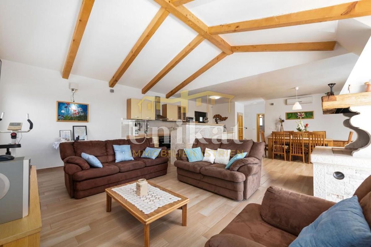 House For sale - ISTARSKA VIŠNJAN