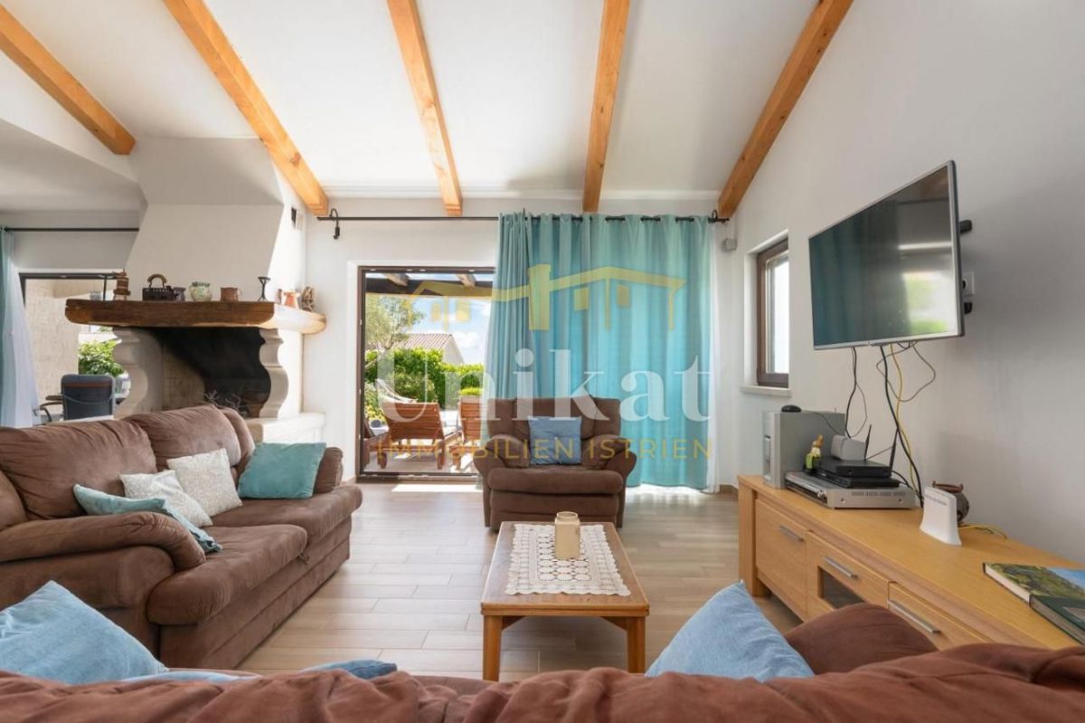 House For sale - ISTARSKA VIŠNJAN