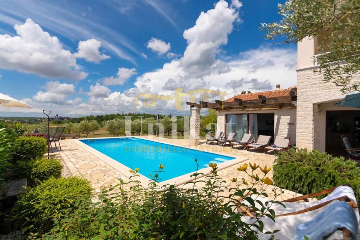 House For sale - ISTARSKA VIŠNJAN