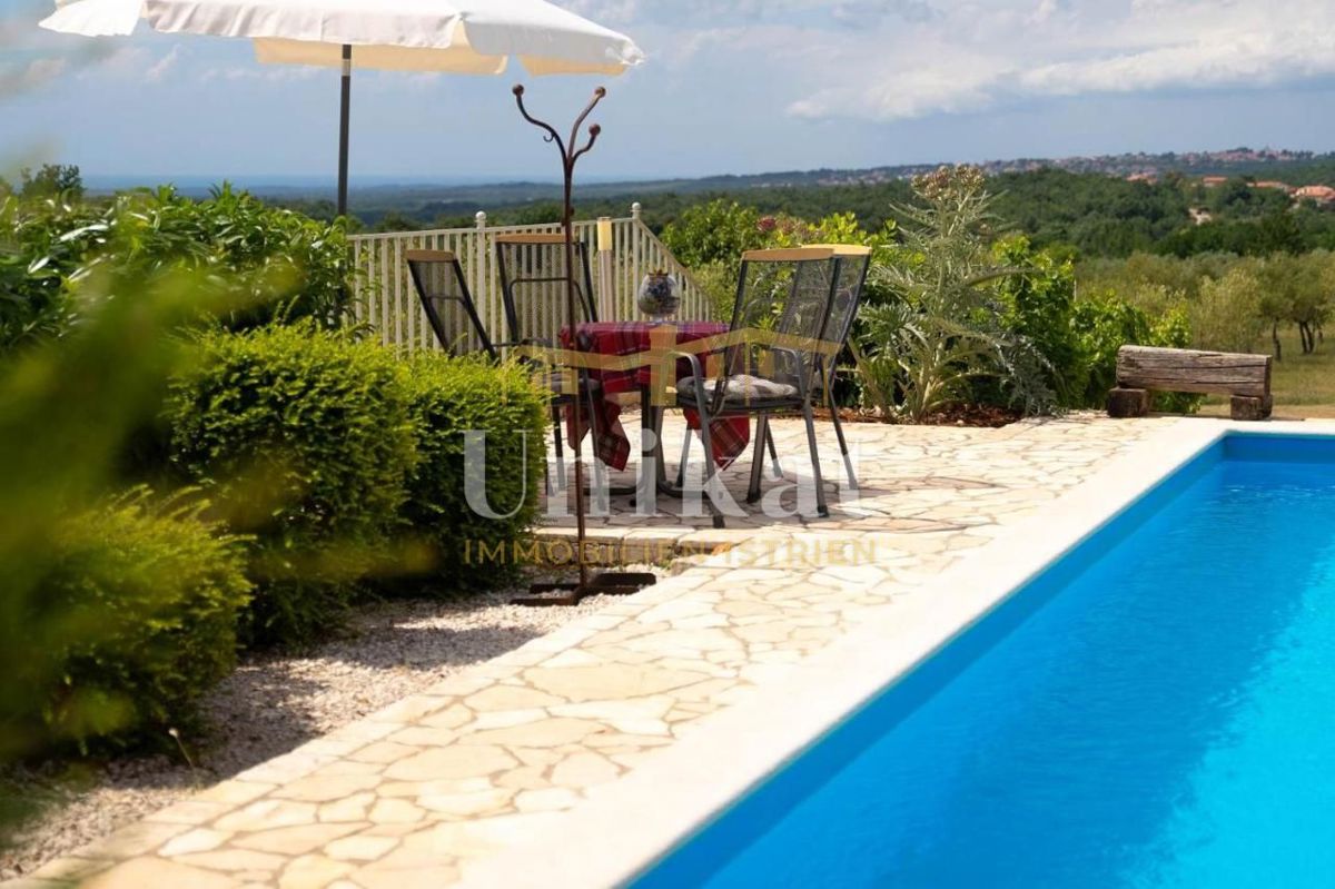 House For sale - ISTARSKA VIŠNJAN