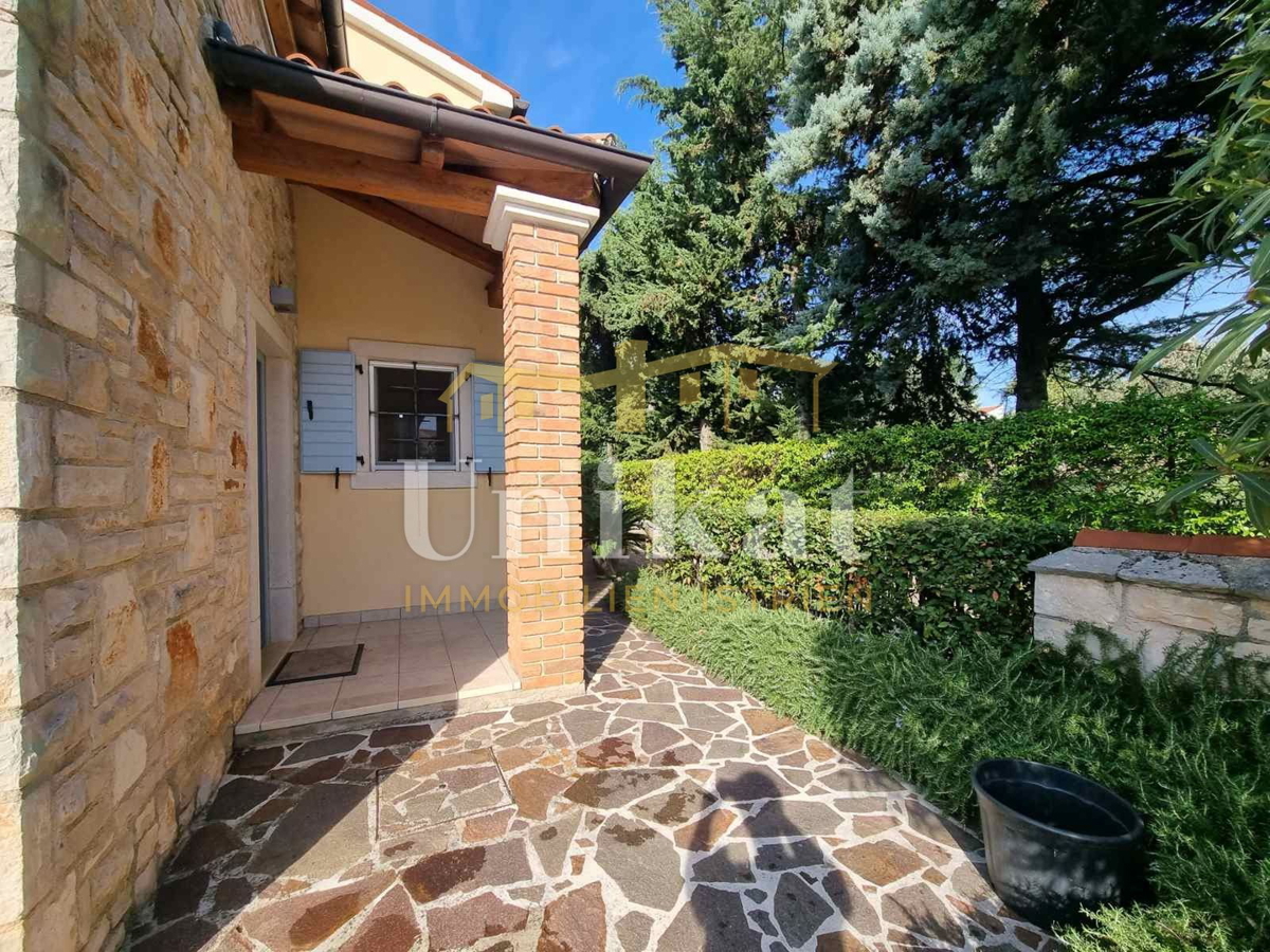 Kuća Na prodaju - ISTARSKA POREČ