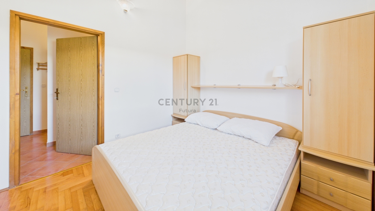 Flat For sale - ISTARSKA TAR-VABRIGA