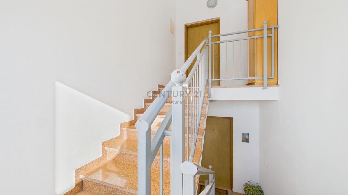 Flat For sale - ISTARSKA TAR-VABRIGA