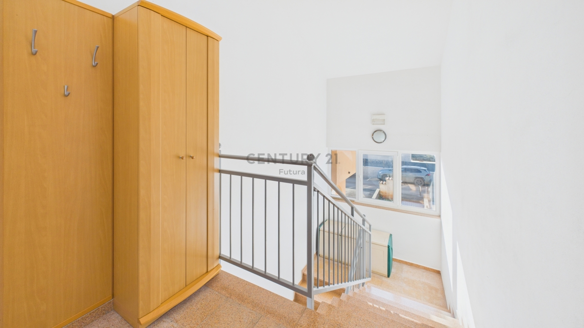 Flat For sale - ISTARSKA TAR-VABRIGA