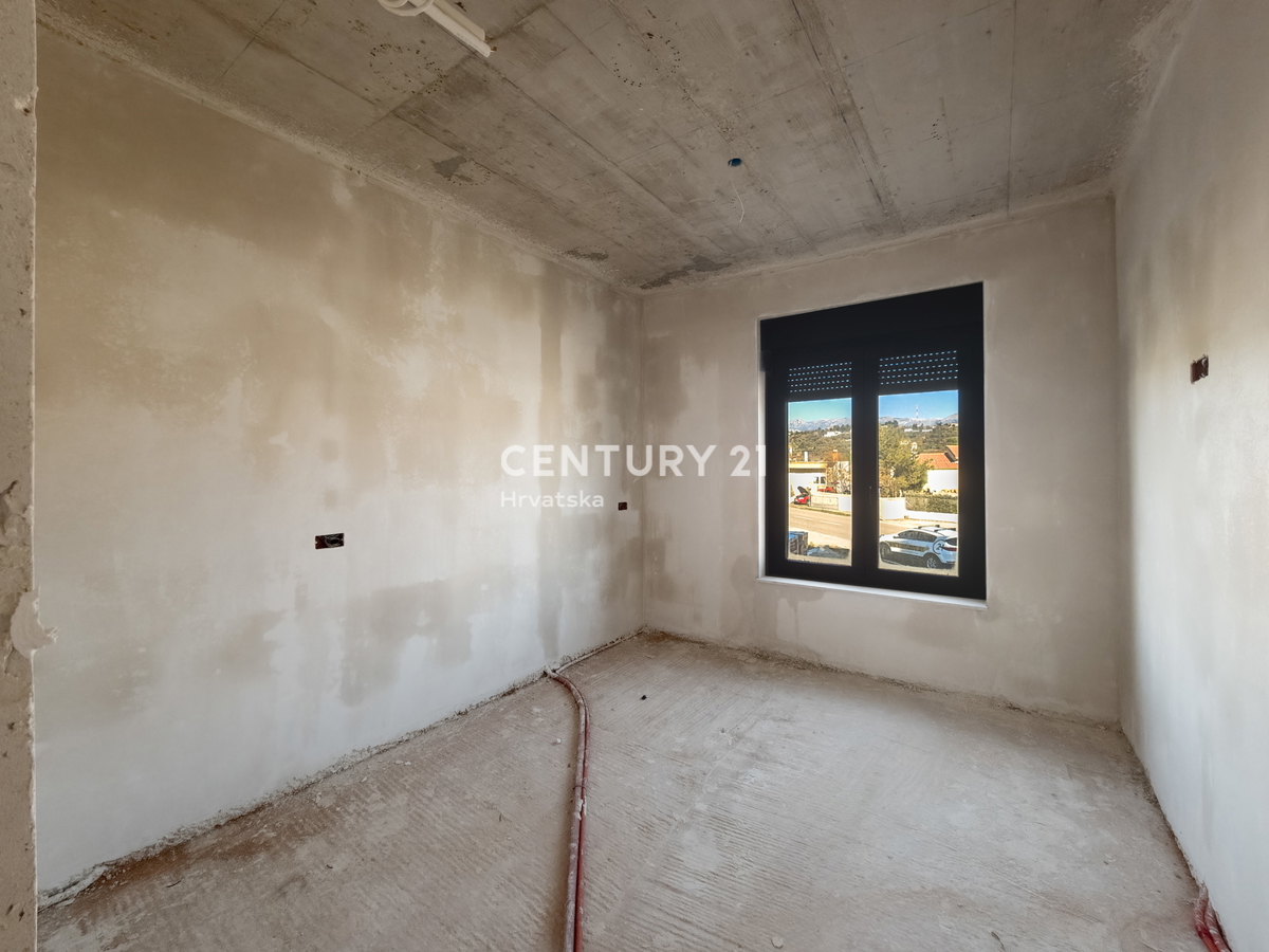 Flat For sale - ZADARSKA RAŽANAC