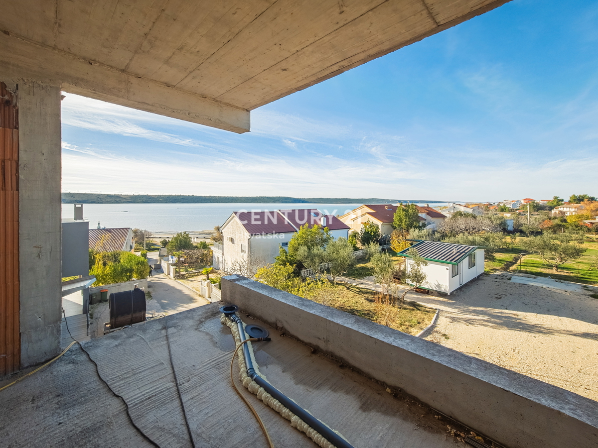 Flat For sale - ZADARSKA RAŽANAC