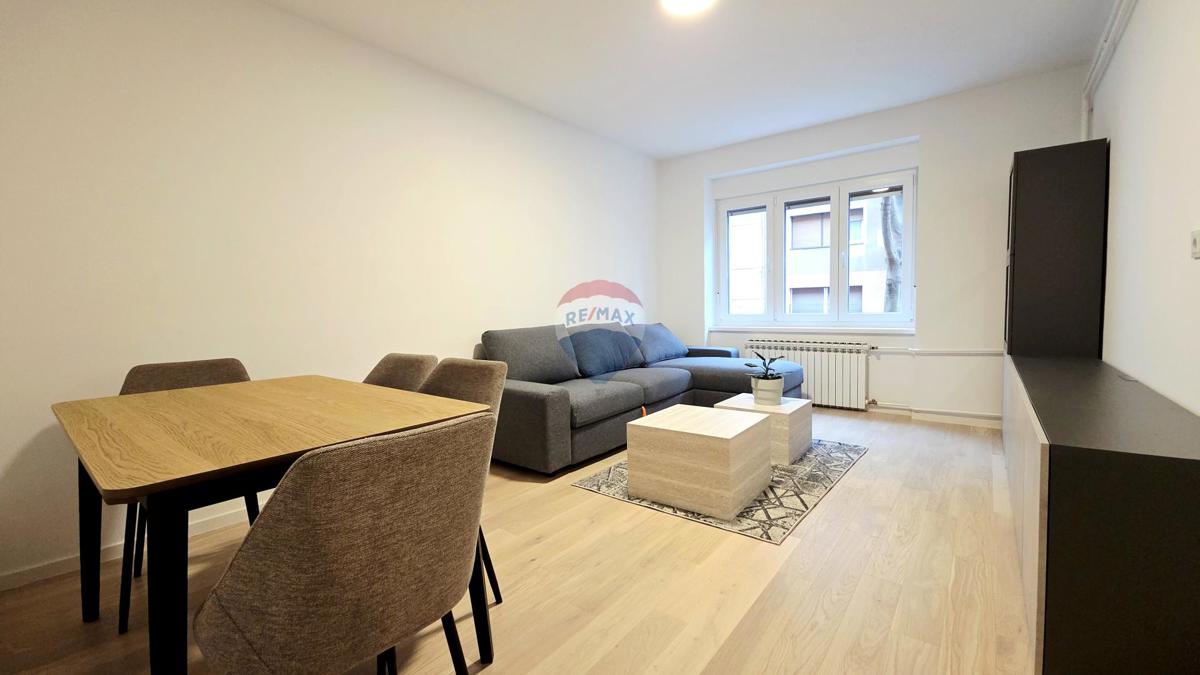 Appartement À louer - Grad Zagreb Zagreb - foto 1/13